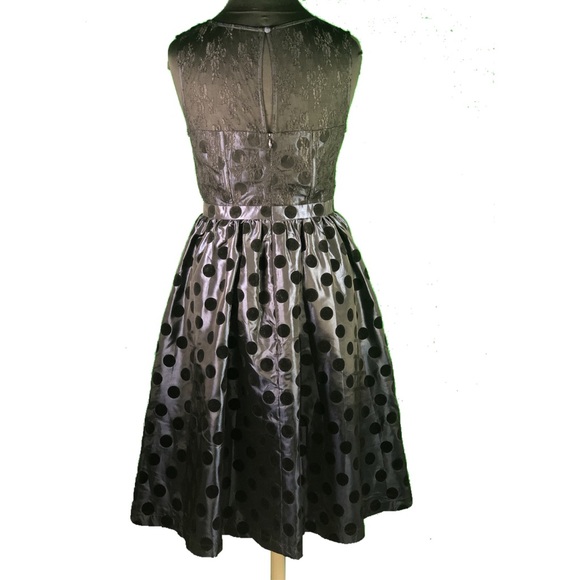 ModCloth Navy Taffeta & Lace Pockets Party Dress - Picture 3 of 9